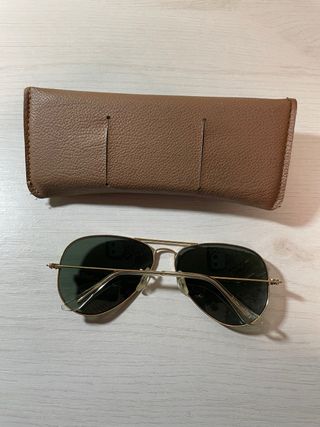 Gafas de sol Ray-Ban Aviator montura metal dorada