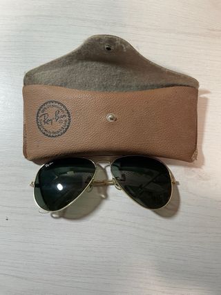 Gafas de sol Ray-Ban Aviator montura metal dorada