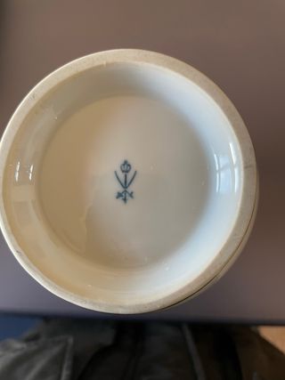 Vaso Porcellana Bianco con decorazioni Blu e Oro