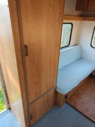 Caravana para restaurar