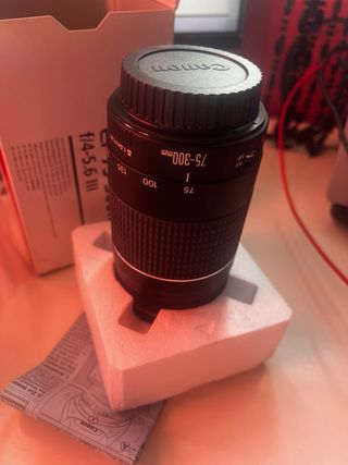 Objetivo Canon EF 75300mm f/45.6 III