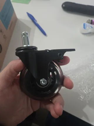 Caja de 6 ruedas para silla