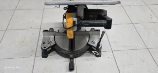 Ingletadora de mesa + taladro percutor Makita