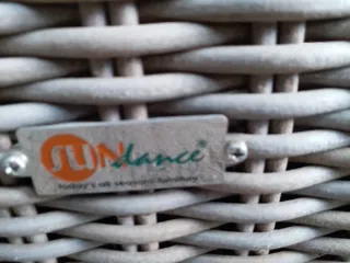 Conjunto Sofás Ratán 5 Piezas + Reposapiés y Mesa