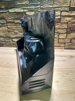 Batman Batmobile + Figura DC Comics