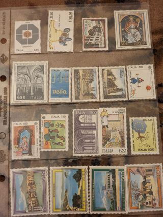 Collezione Francobolli Italiani Anni 80/90