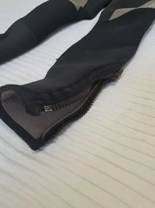 Traje de buceo Cressi T-2  5mm con capucha