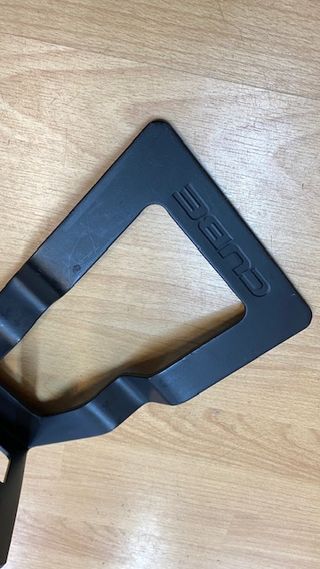 Soporte Cube Regulable Rueda Trasera