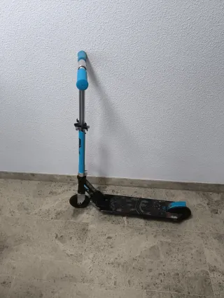 Patinete infantil Decathlon azul