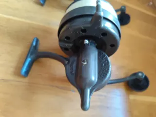 3 Carretes de Pesca Sagarra