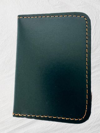 Tarjetero de piel hecho a mano - Diseños únicos