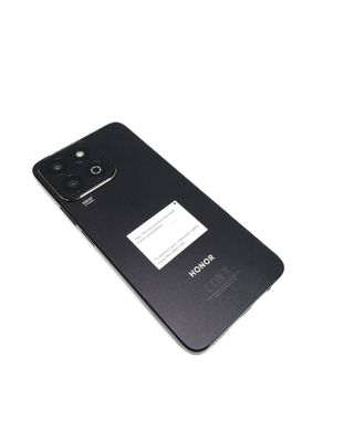 Smartphone HONOR 200 Smart 256/4GB de segunda mano