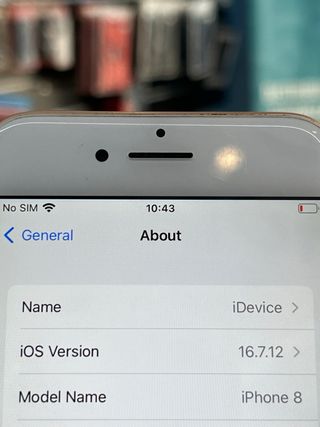 iPhone 8 – 64 GB – GARANTÍA 6 MESES