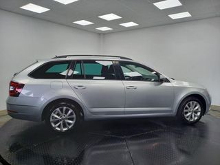 Skoda Octavia COMBI 1.0 TSI AMBITION DSG AUT