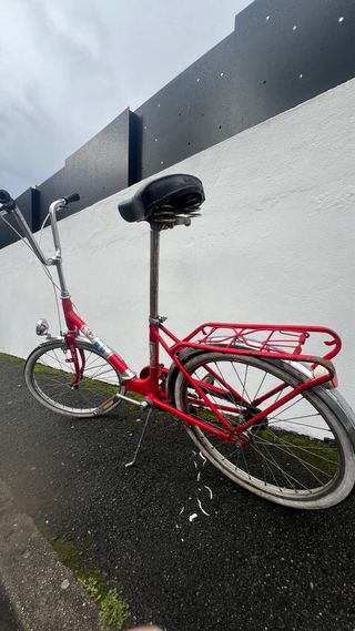 Bicicleta plegable BH roja vintage + candado