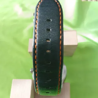 Reloj Swatch FIFTEEN Negro Naranja