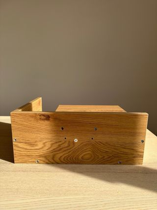 2 Mesitas de noche flotantes de madera nuevas