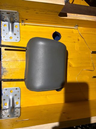 Reposacabezas Delantero Toyota Hilux