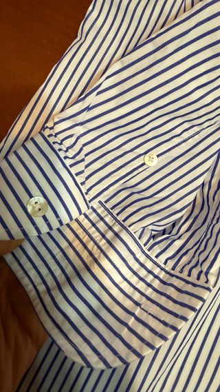 Camicia Borriello a righe blu e bianche