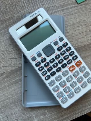 Calculadora científica con muy poco uso