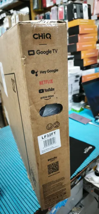 CHIQ TV 32 Google TV Full HD