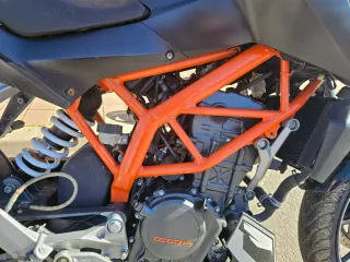 KTM Duke 125