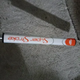 Putter de golf YESS.          SMASH DESIGN