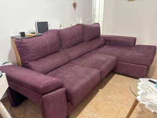 Sofá Chaise Longue Morado.
