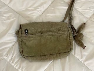 Bolso Kipling mediano beige