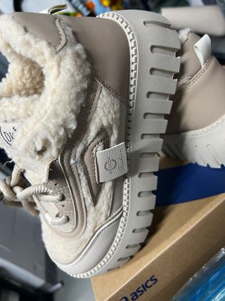 Nuove scarpe teddy pelliccia beige 38