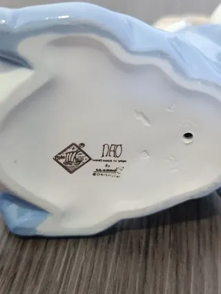 Figura Nao by Lladró niño con plato