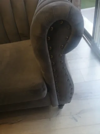 Sofá Chesterfield Gris