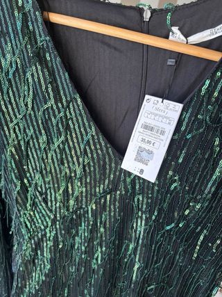 Vestido fiesta lentejuelas verde sin usar