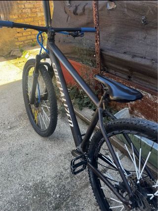 Bicicleta Specialized !se cambia por moto de croos