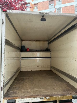 Nissan Cabstar 2002