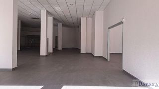 Local comercial en venta en Barrio Alto - San Félix - Oliveros - Altamira en Almería