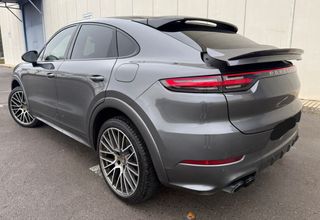 Porsche Cayenne 2021