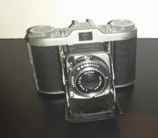 Macchina fotografica vintage Balda Zeiss