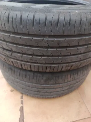 Neumáticos Continental seminuevos