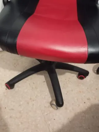 Silla Gaming Nacon CH-310 Negro/Rojo (NEGOCIABLE)