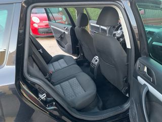 Skoda Octavia familiar negro