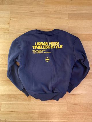 Sudadera EE Urbana Estilo Timeless