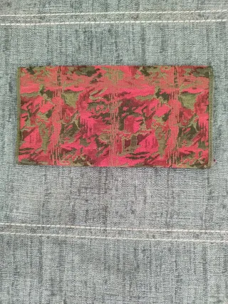 Cartera de mujer con estampado floral