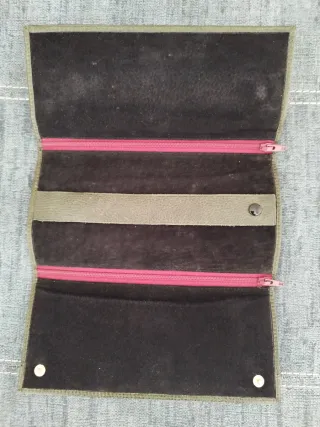 Cartera de mujer con estampado floral