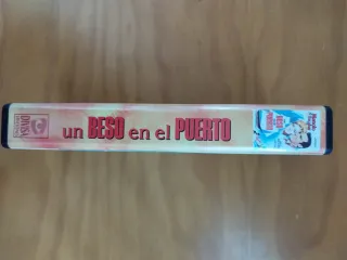 Un Beso en el Puerto VHS Manolo Escobar