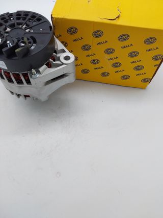 HELLA 8EL 011 710-881 Alternador - 14V - 120A