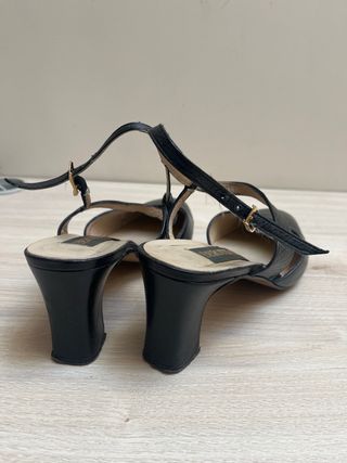 Zapatos de ceremonia negros tacón medio. Piel