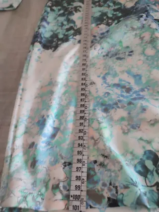 Vestido estampado mangas 3/4