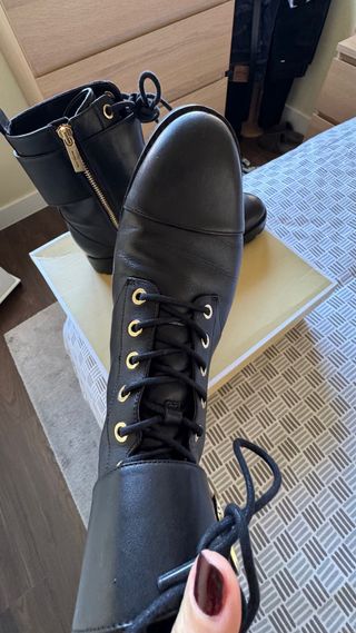 Botas Michael Kors Piel Negra