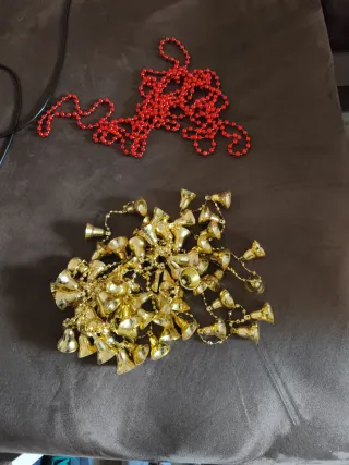 Árbol de Navidad con adornos